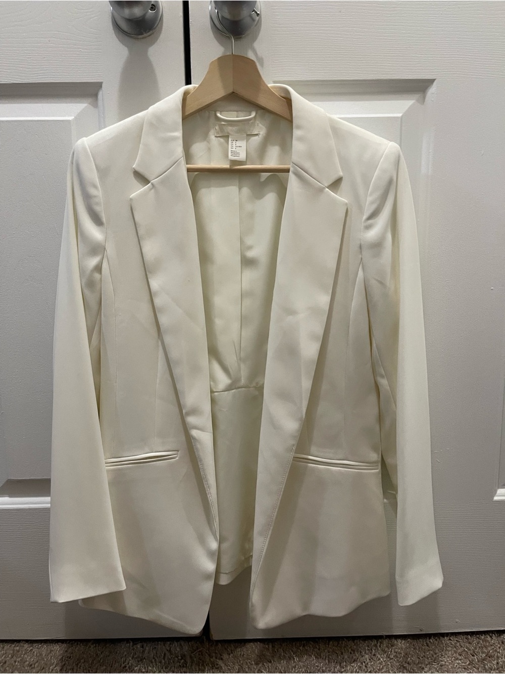 H&M Off-White Tailored Blazer